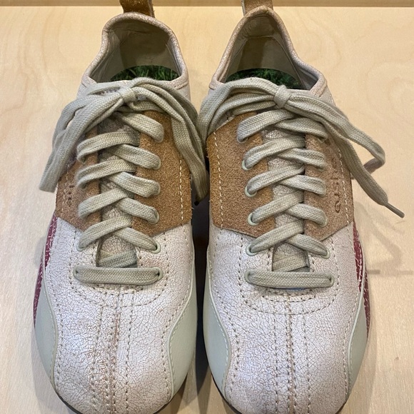 Cushe Men’s Cracked Leather BOWLER Sneaker US8 UK7 EUR41 in Off White and Red - Picture 5 of 16